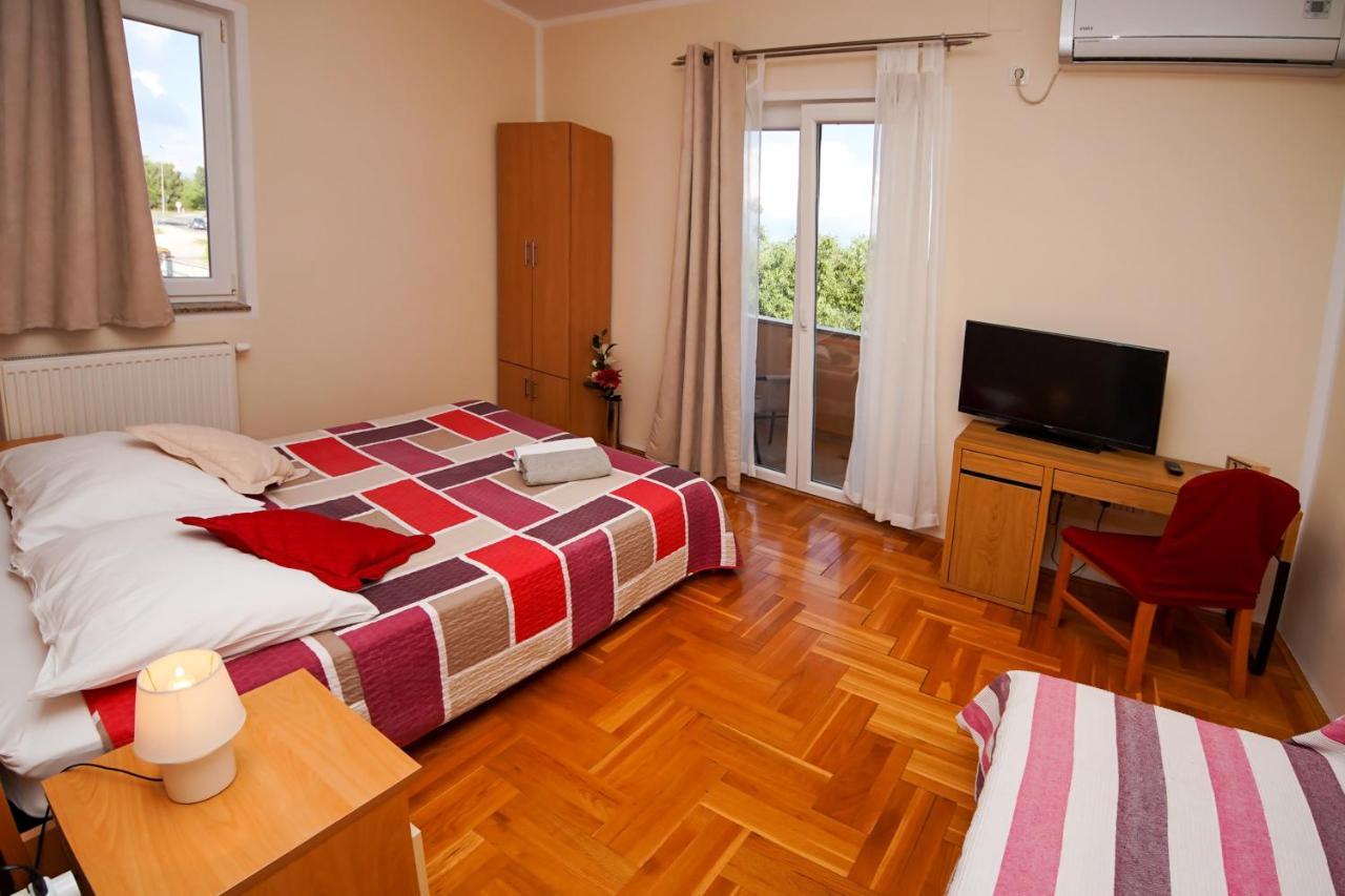 Guest Accommodation Slapovi Krke Lozovac Extérieur photo